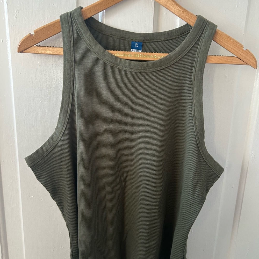 Old Navy Women's Rib-Knit High-Neck Tank Top Olive Green XL